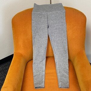 Aerie Heather Gray The Hugger Leggings